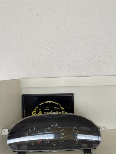 Kombiinstrument mazda 323c - 323c, ba